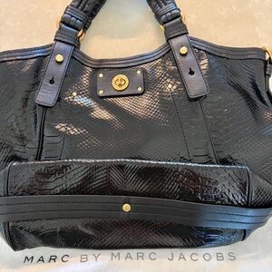 Marc by Marc Jacobs Helena Tote Bag – Black Snake-Embossed Patent Leather
